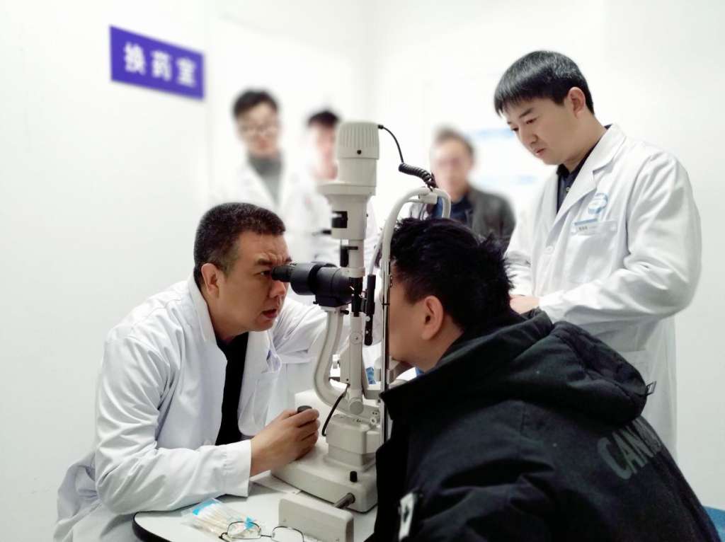尖峰眼科:中國百強名醫(yī)、白內障眼科專家劉保松坐診日